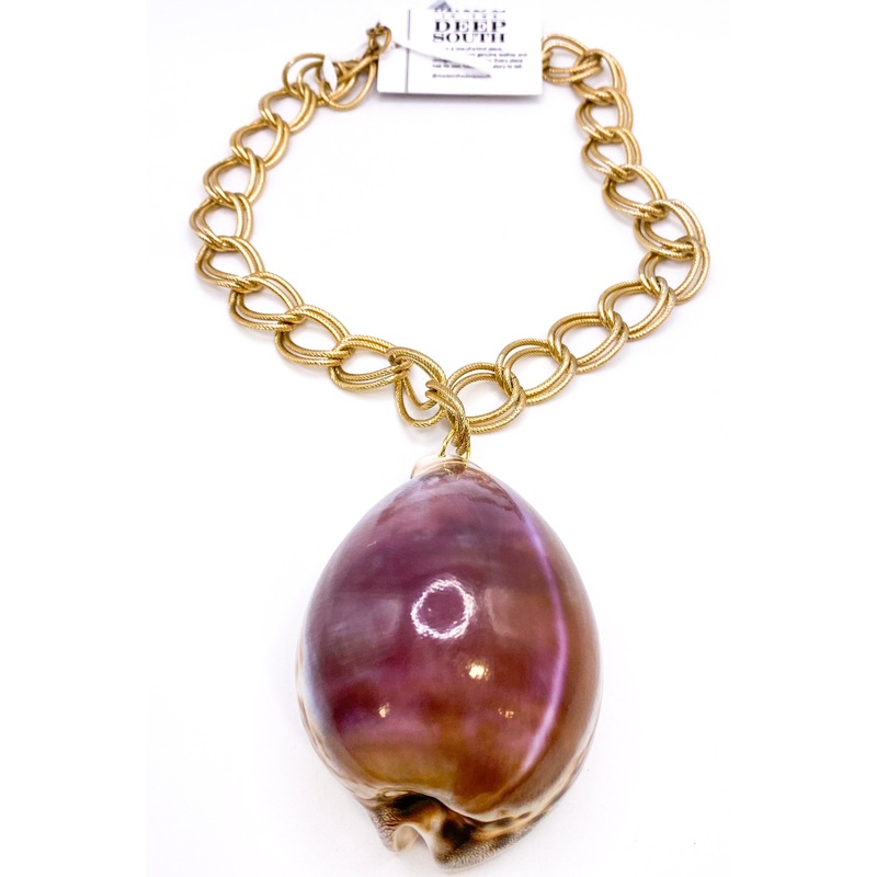 1960s Cowrie Shell 1960s Necklace | Made In The Deep South