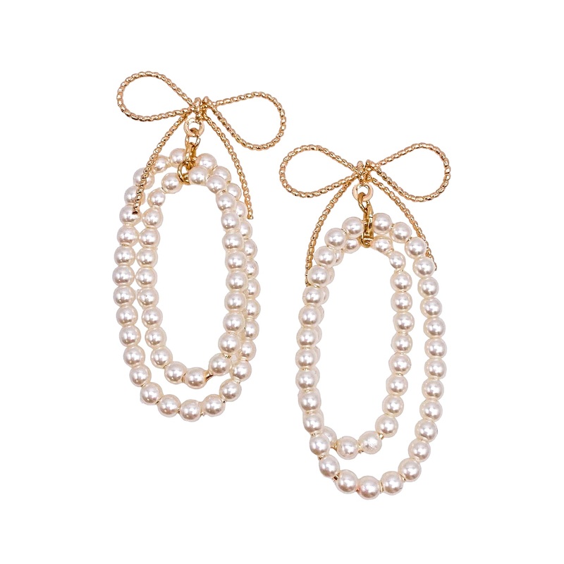 Pretty Little Thing Earrings|Cream/Gold