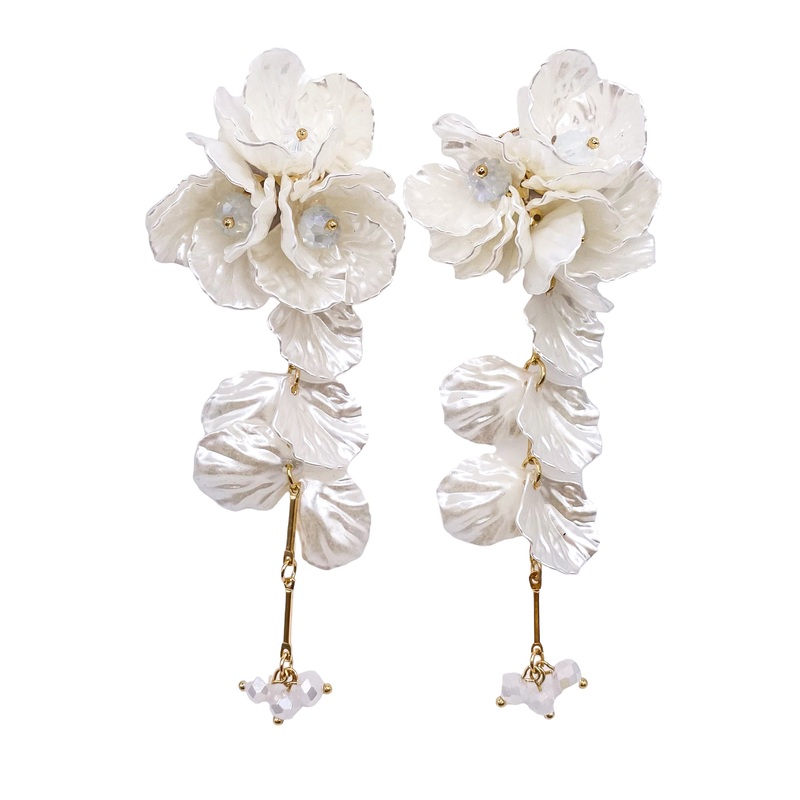 Fields Of Flower Earrings|Cream