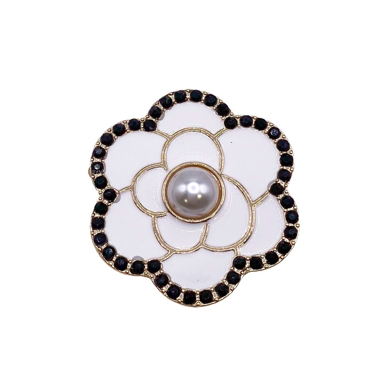 Allison Brooch – White|White