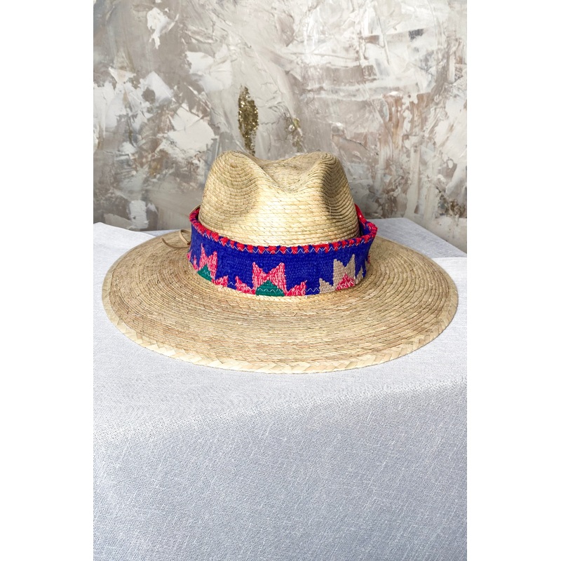 Straw Hat w/Band – 83 – SALE