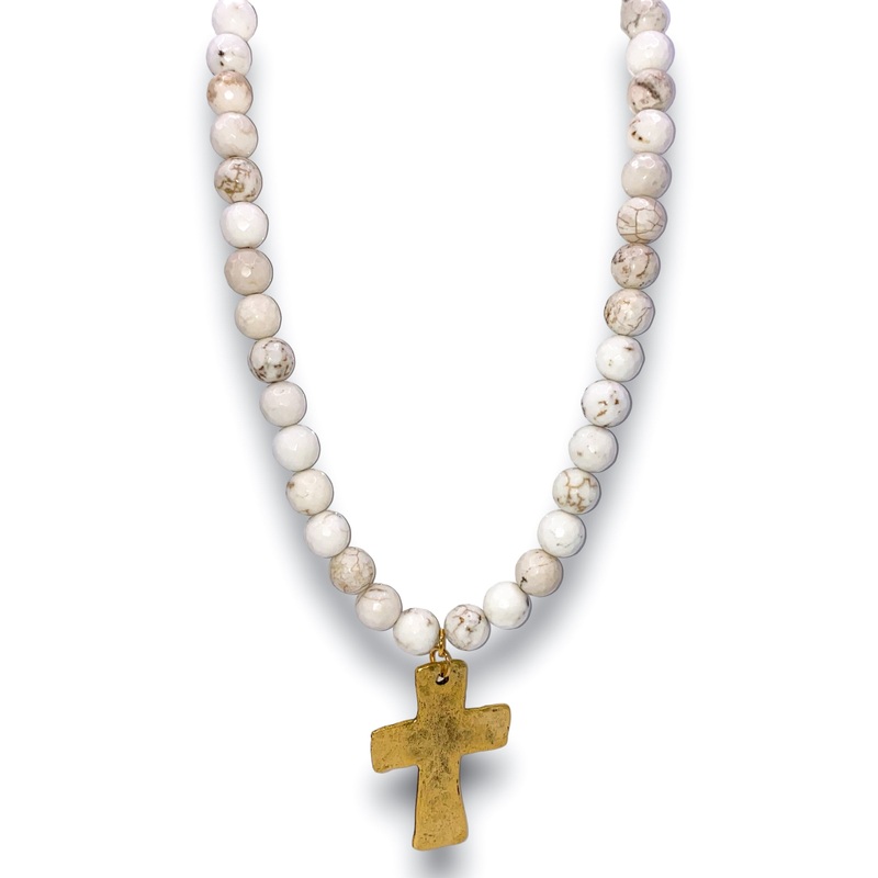 Holding The Truth Necklace – Cream