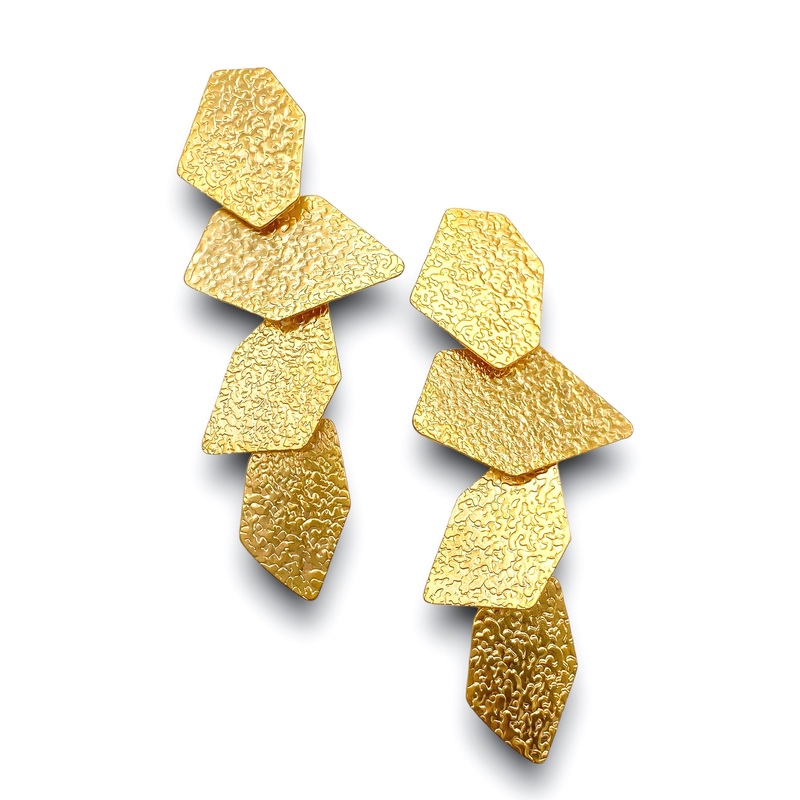 Throwback Earring | Virtue – DOORBUSTER