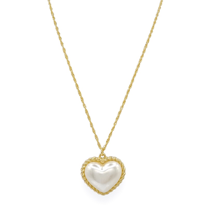 Crazy In Love Pearl Heart Necklace
