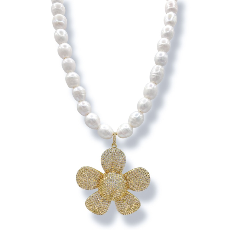 Virtue The Wildflower Luxe Pearl Necklace