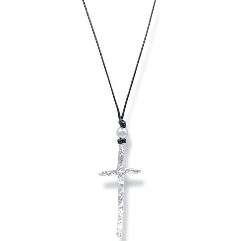 Cadee Black Hammered Cross Necklace *Final Sale*