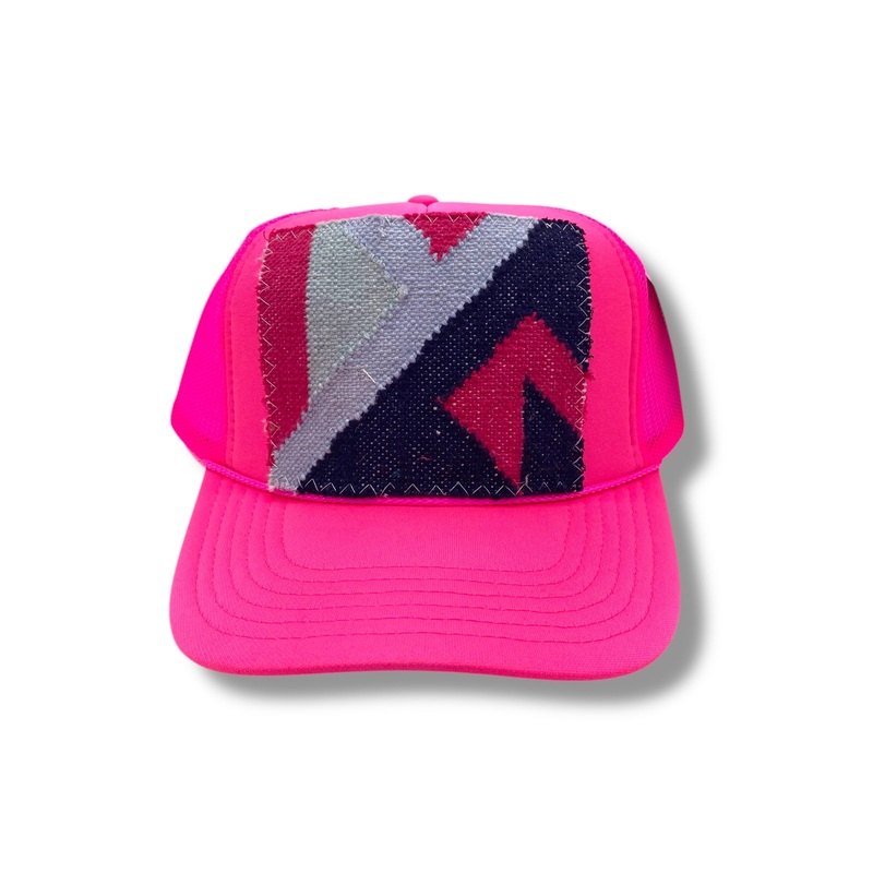 Kilim Trucker Hot Pink – 95