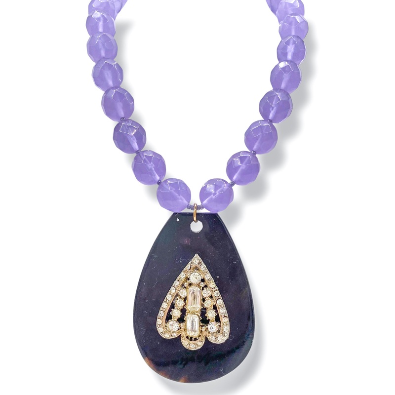 Made In The Deep South 1930s Brooch 1960s Horn 1960s Chalcedony Bead Necklace