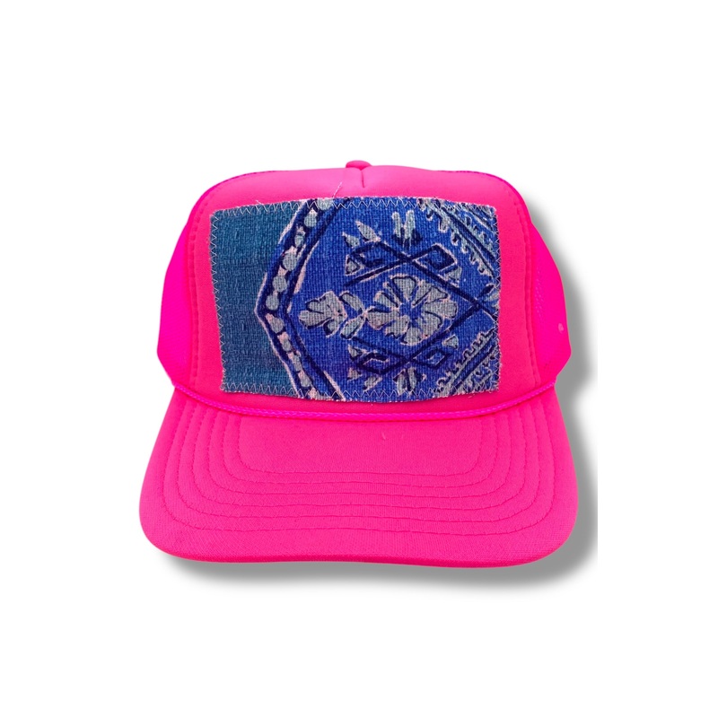 Kilim Trucker Hot Pink – 92
