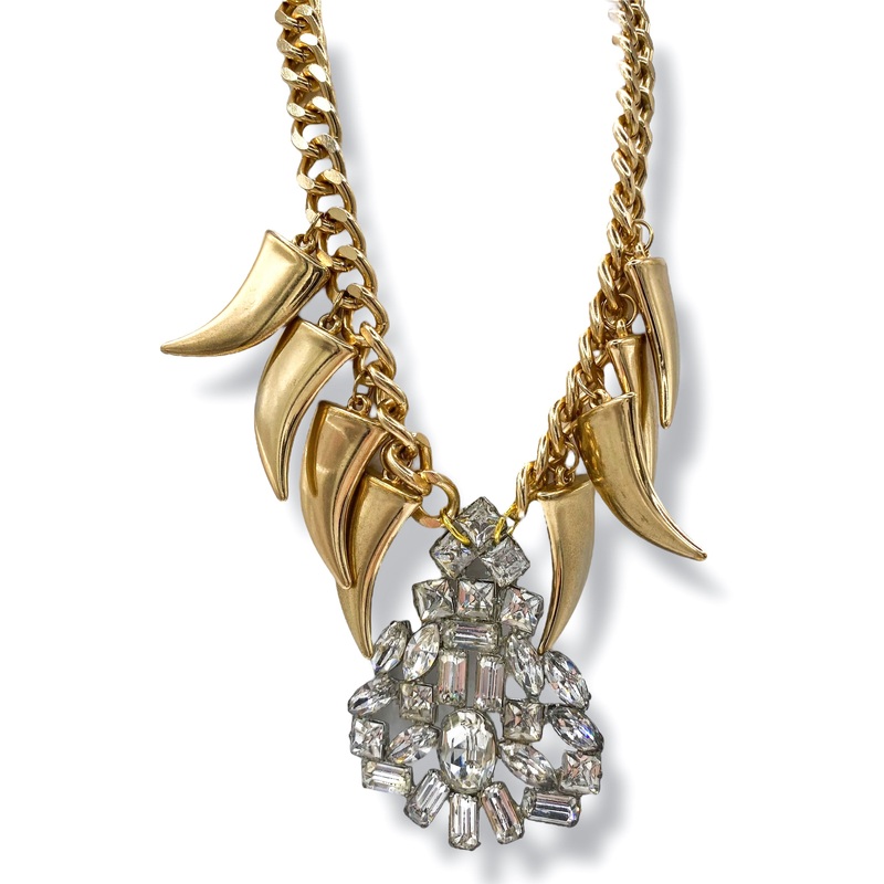 Made In The Deep South 1930s Brooch Necklace
