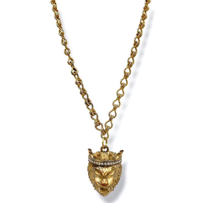 Made In The Deep South 1970s Lion Pendant 1960s Chain