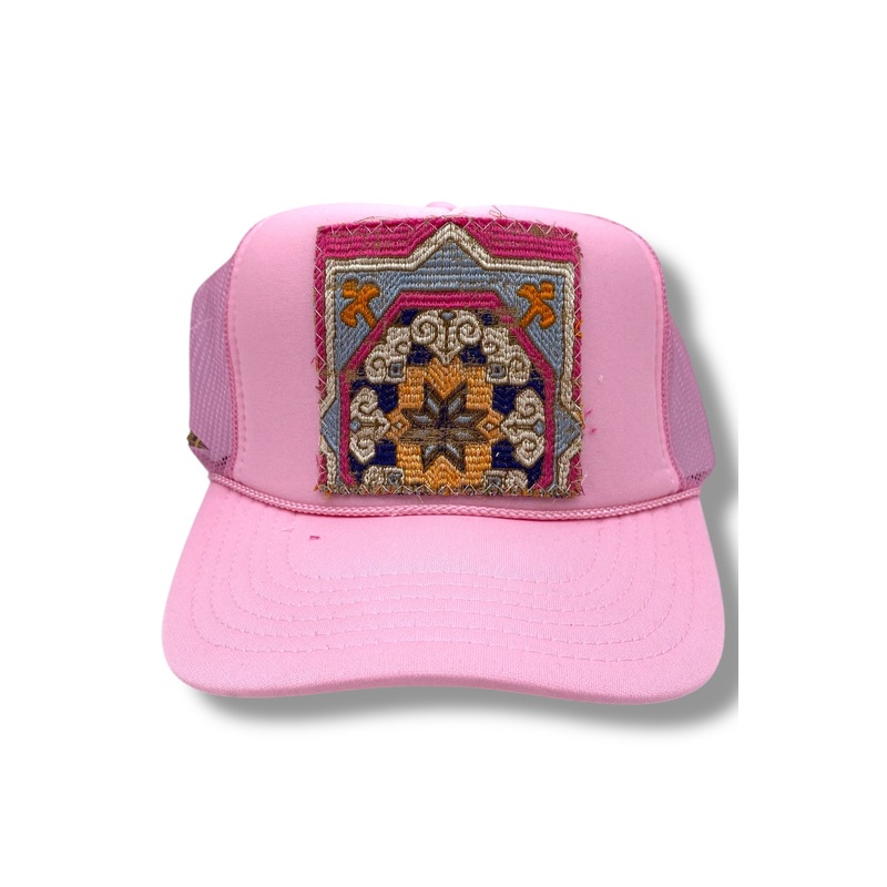 Kilim Trucker Hat – Baby Pink 40