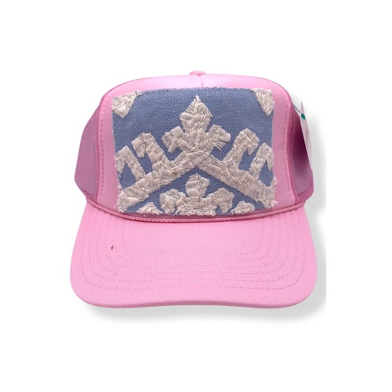 Kilim Trucker Hat – Baby Pink 78