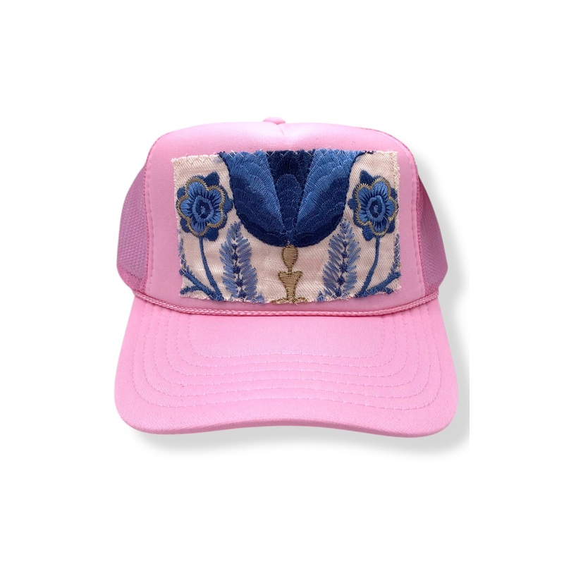 Kilim Trucker Hat – Baby Pink 90
