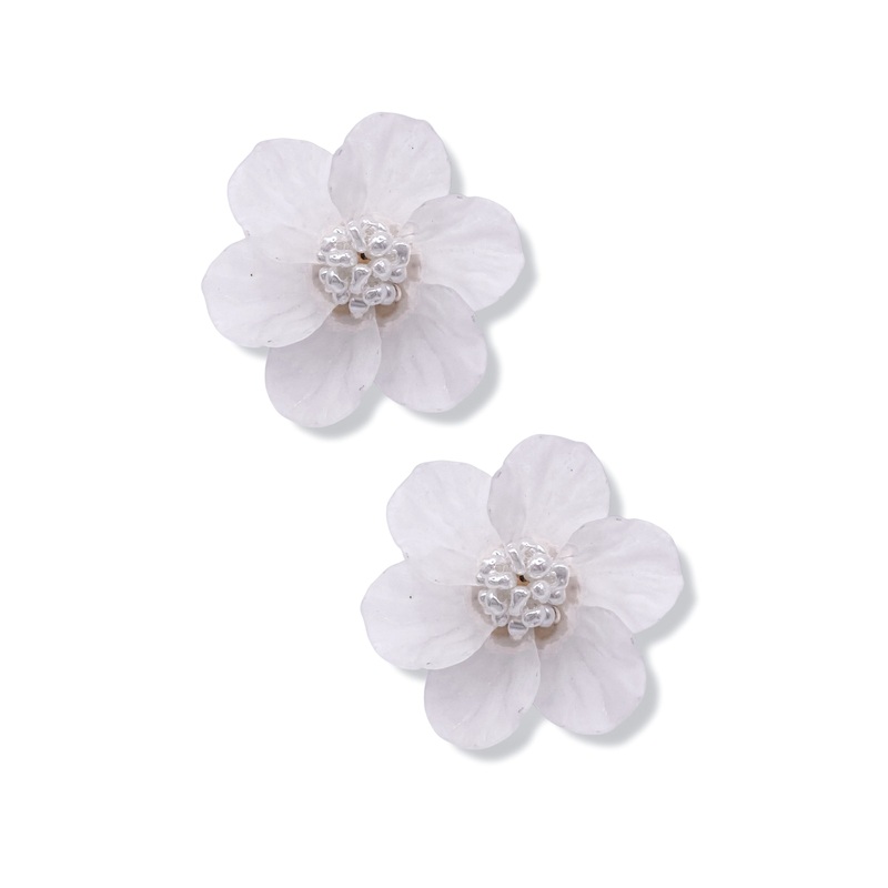 Throwing Petals White Flower & Pearl Earrings *Final Sale*