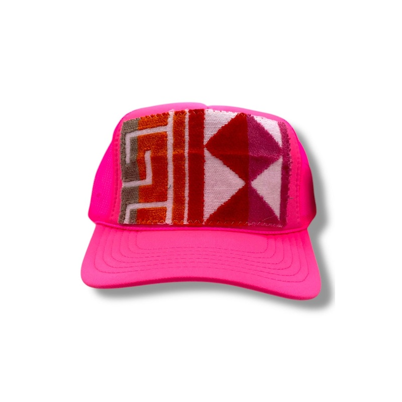 Kilim Trucker Hot Pink – 175