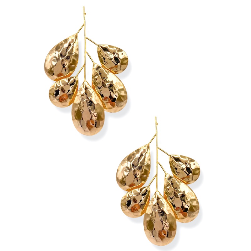 Fell For You Leaf Earrings *Final Sale*