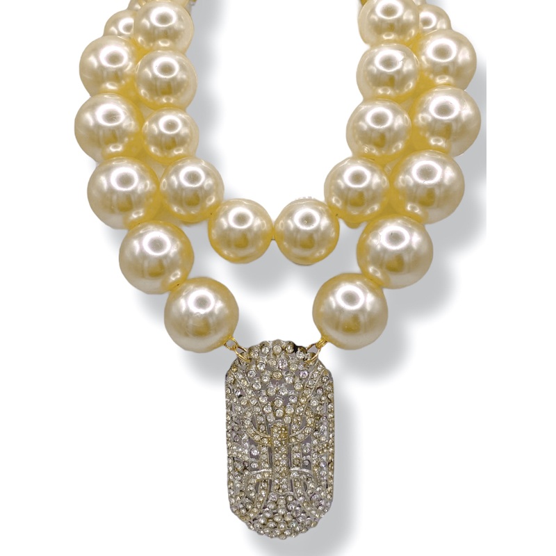 Made in the Deep South 1930s Brooch 1960s Pearl Necklace