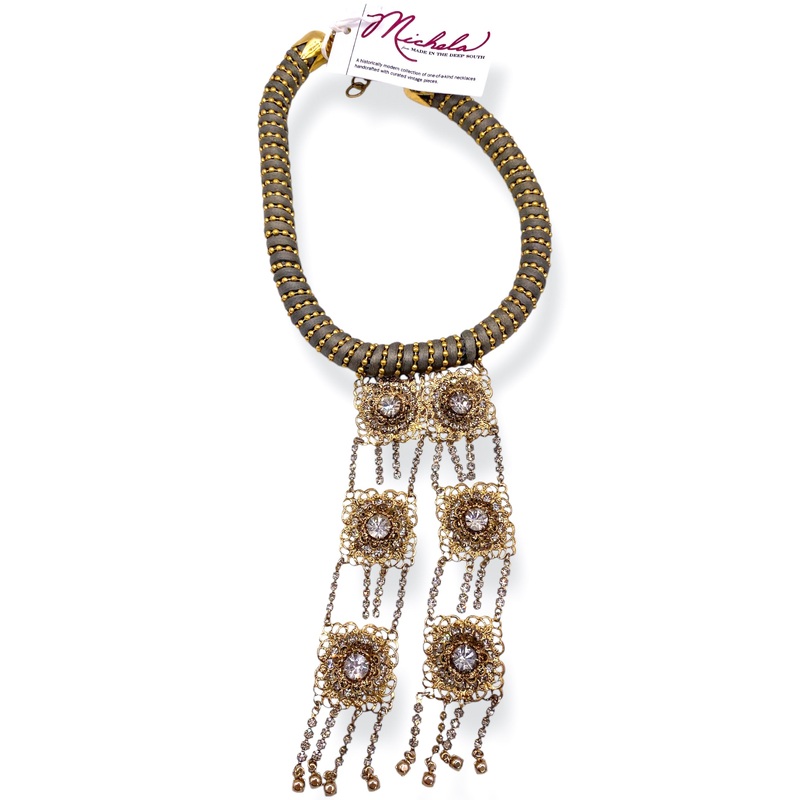 Made in the Deep South 1960s Pendant 1970s Collar Necklace