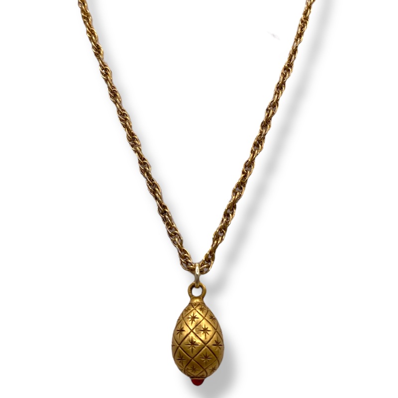 Made in the Deep South 1970s Egg Charm 1970s Necklace