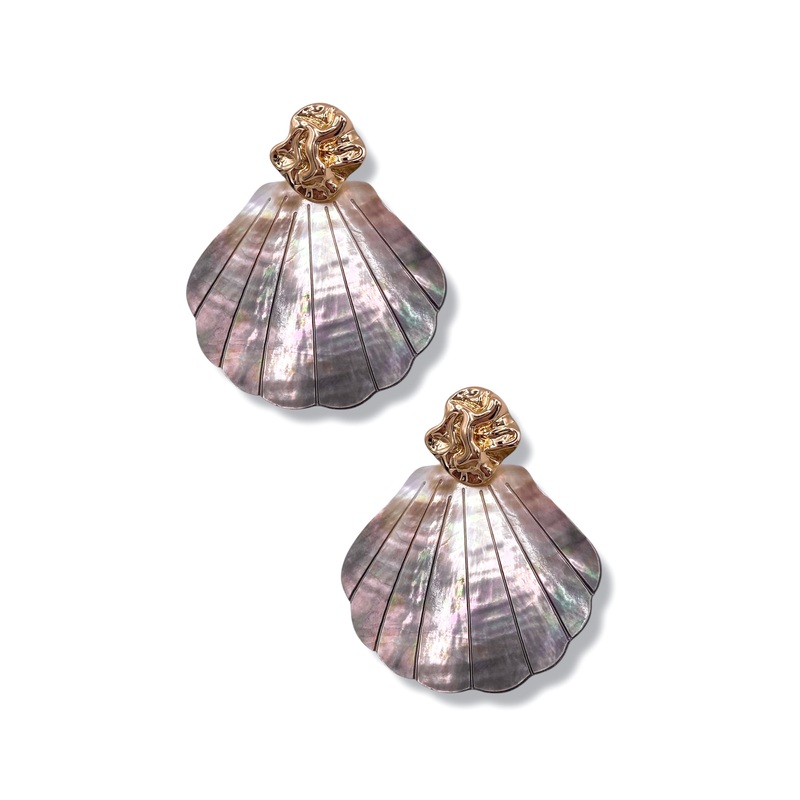 Beachy Vibes Seashell Earrings