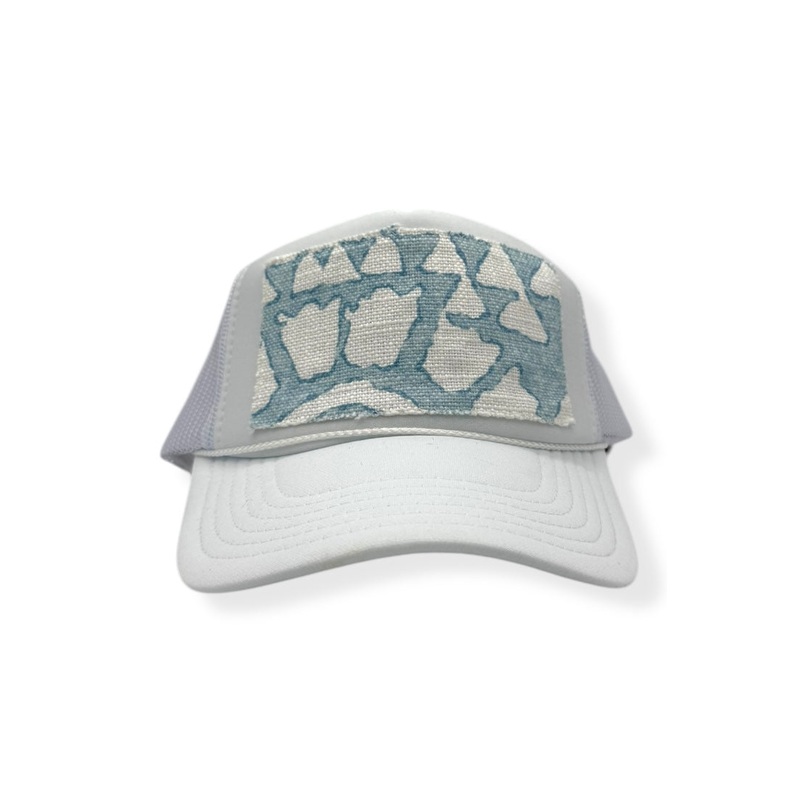Kilim Trucker – White 353
