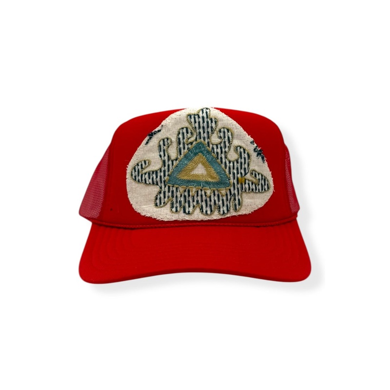 Kilim Trucker Hat – Red 229