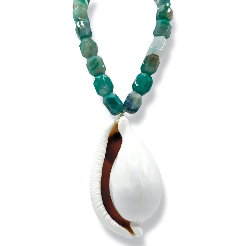 Made in the Deep South 1960s Cowrie Shell 1960s Agate