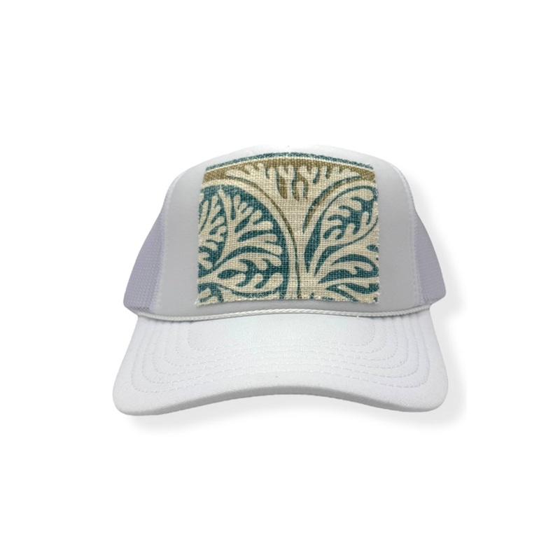 Kilim Trucker – White 351