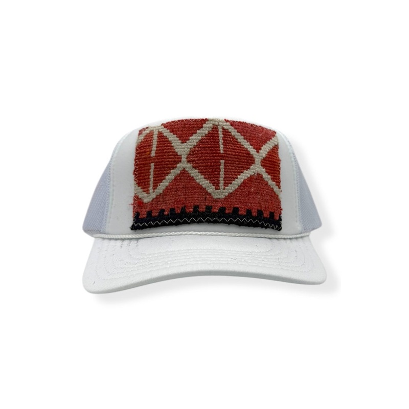 Kilim Trucker – White 420
