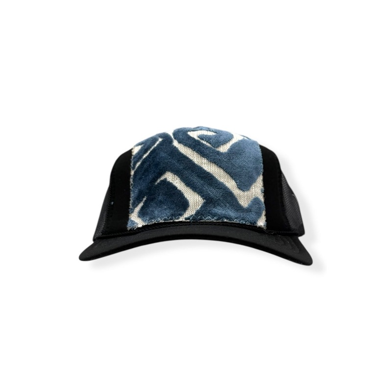 Kilim Trucker Hat – Black 373