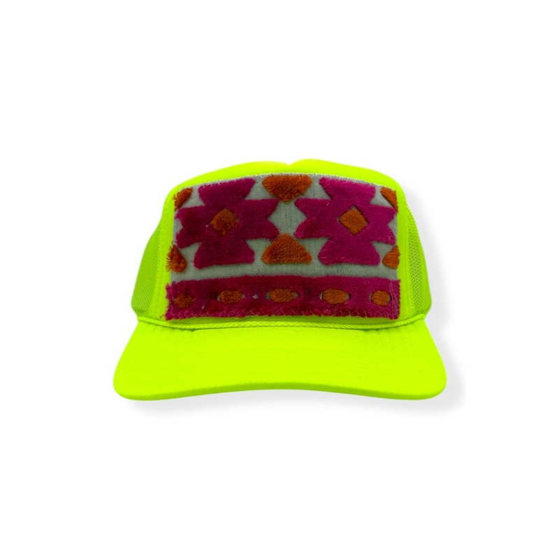 Kilim Trucker Hat – Neon Yellow 39