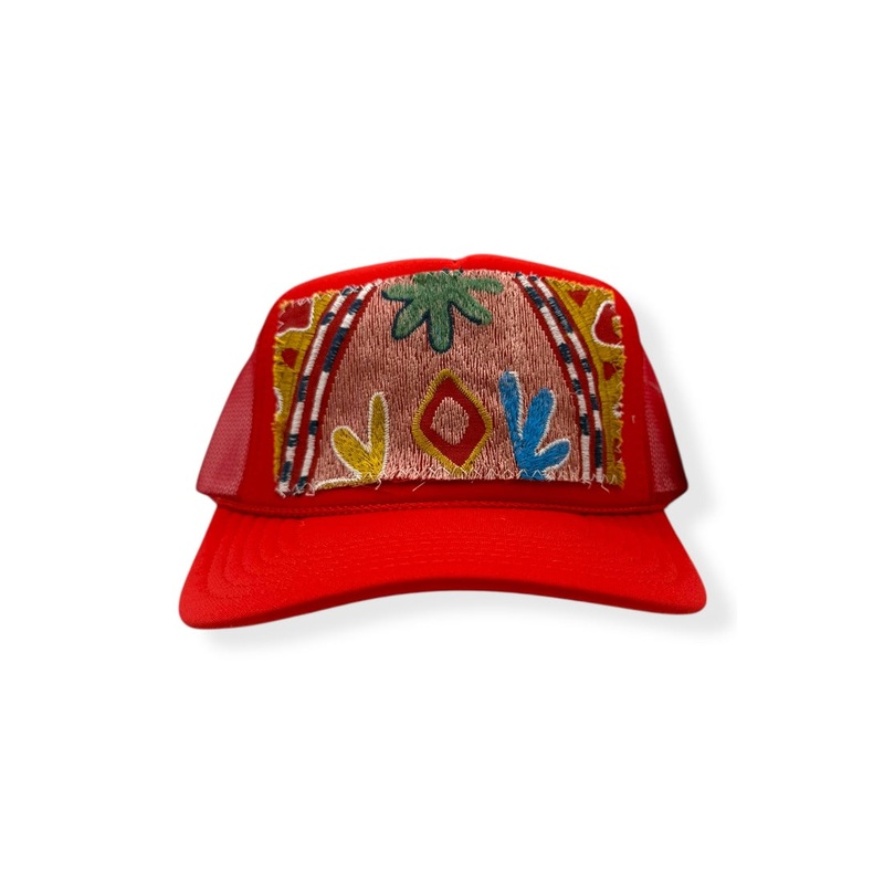 Kilim Trucker Hat – Red 258