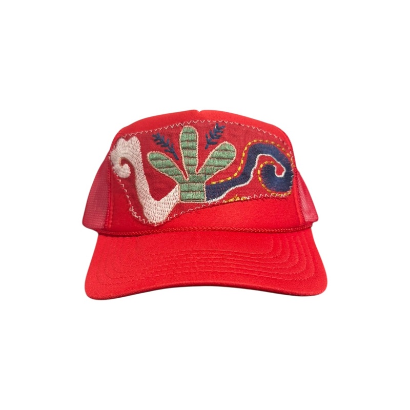 Kilim Trucker Hat – Red 265