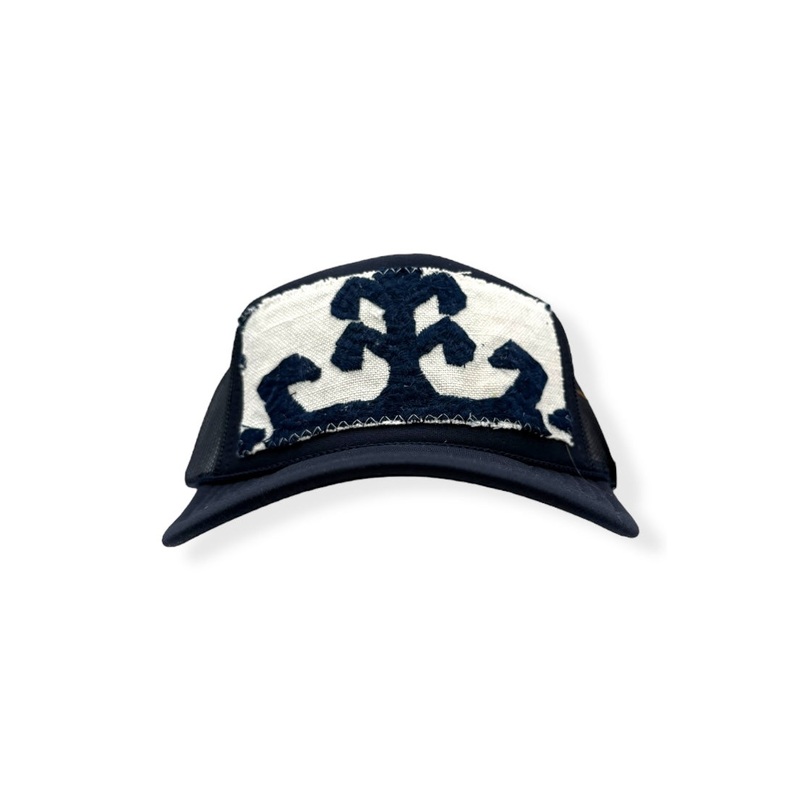 Kilim Trucker Hat – Navy 211