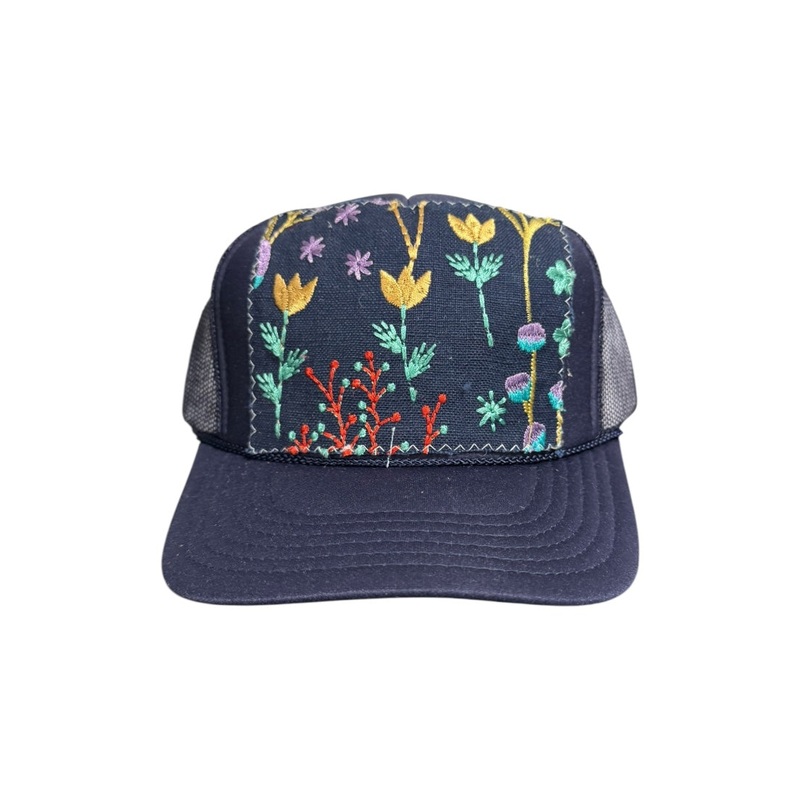 Kilim Trucker Hat – Navy 217