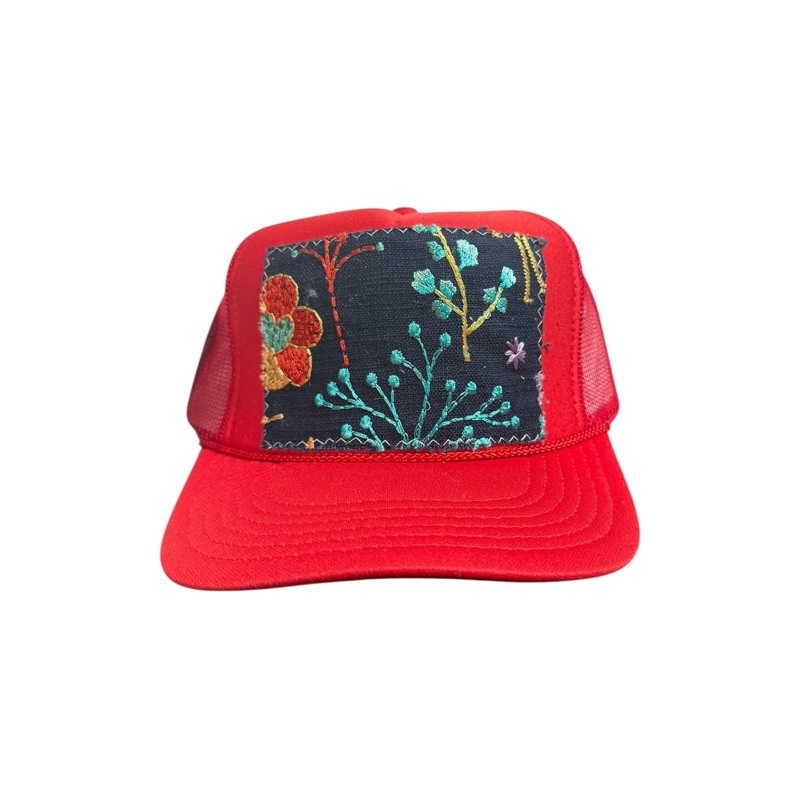 Kilim Trucker Hat – Red 292