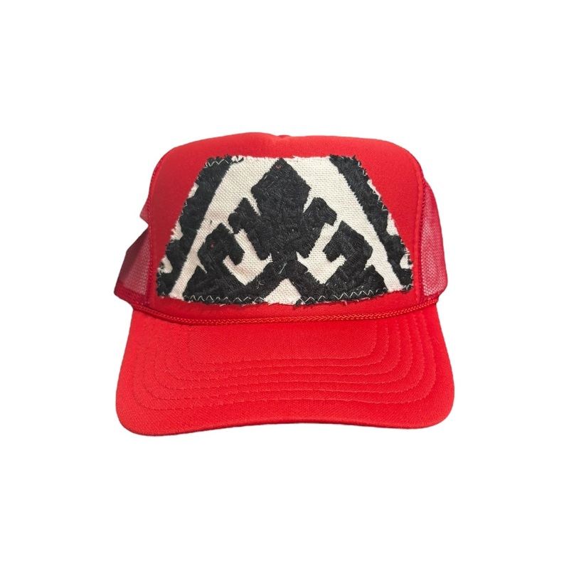 Kilim Trucker Hat – Red 295