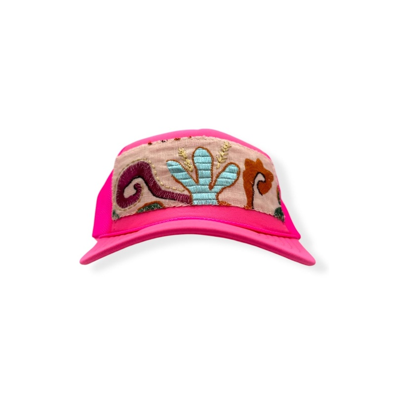 Kilim Trucker Hot Pink – 257