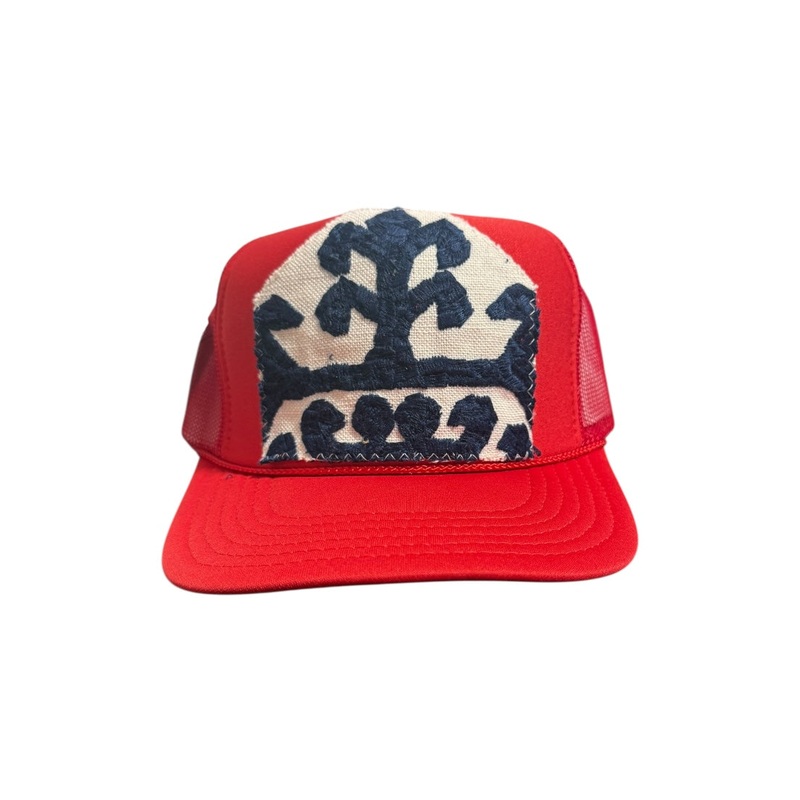 Kilim Trucker Hat – Red 297