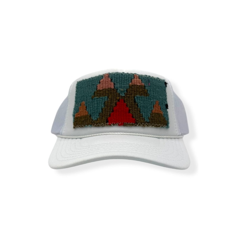 Kilim Trucker – White 415