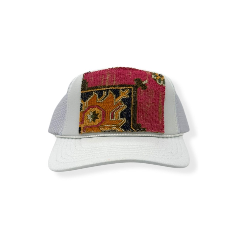 Kilim Trucker – White 424