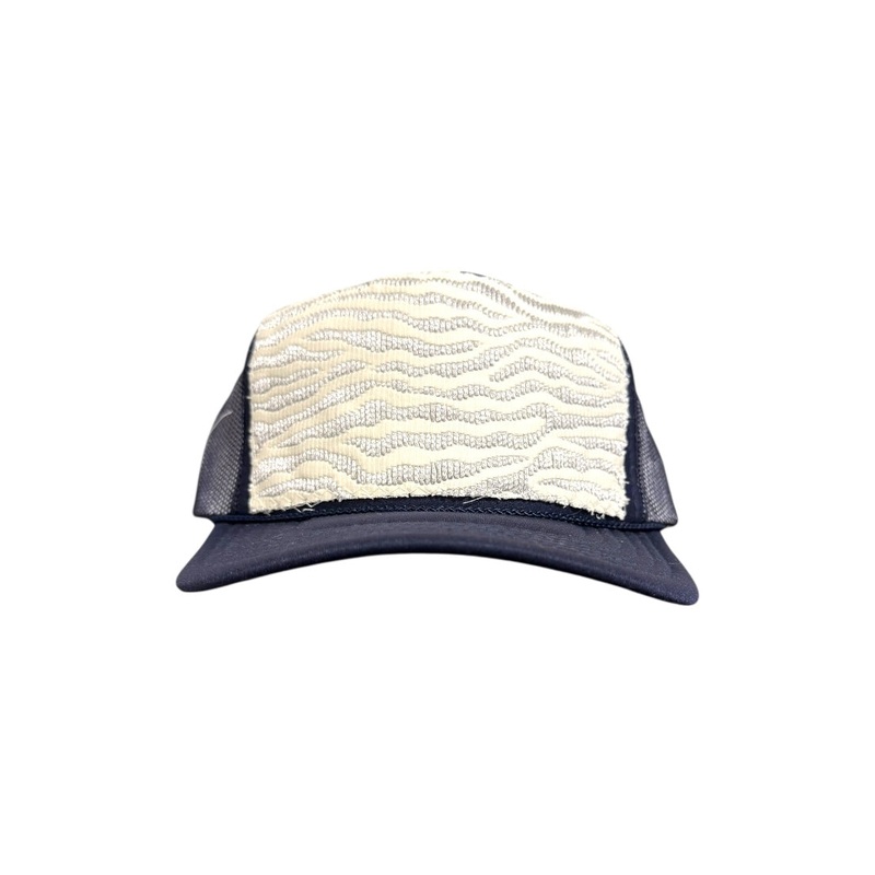Kilim Trucker Hat – Navy 232