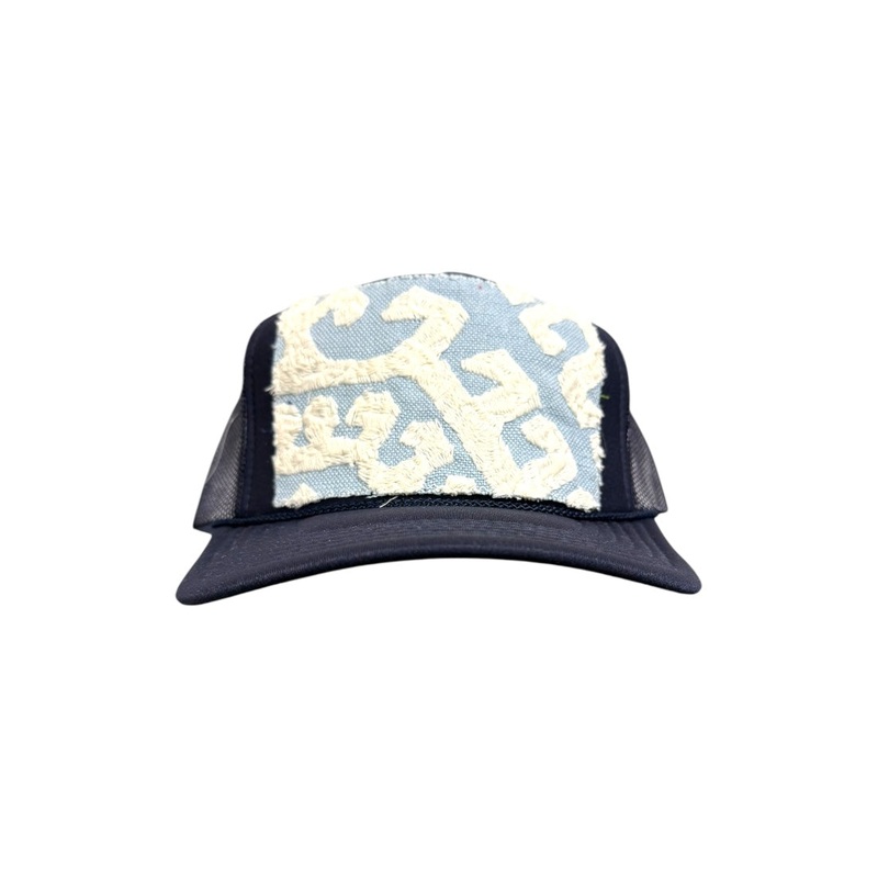 Kilim Trucker Hat – Navy 234