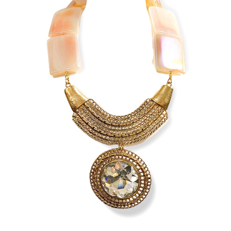 Made in the Deep South 1970s Pendant 1960s Agate Bead Necklace