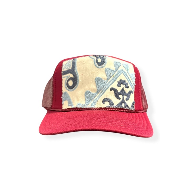 Kilim Trucker Hat – Burgundy 19
