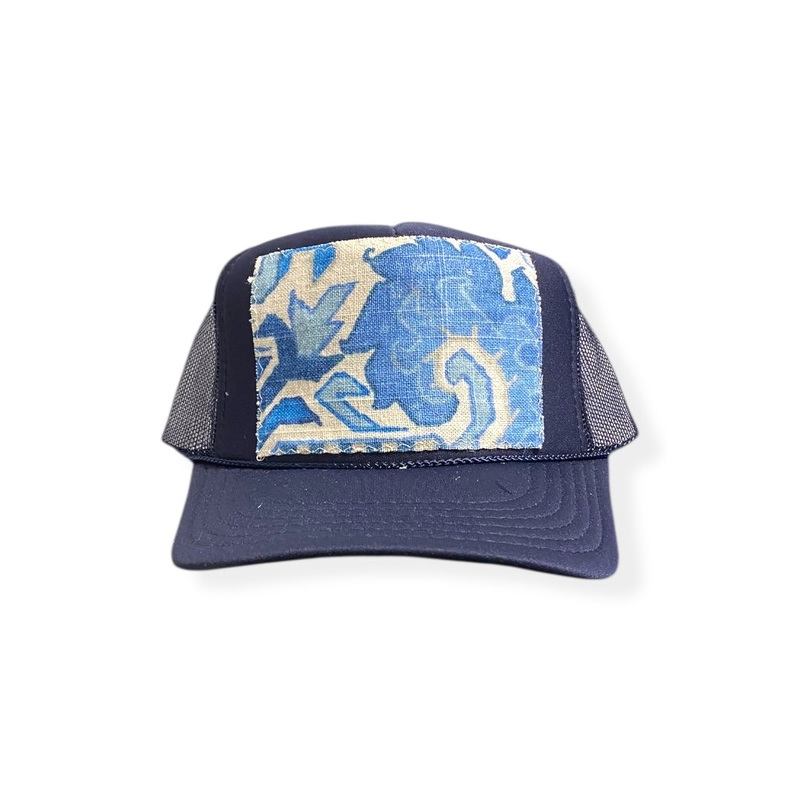 Kilim Trucker Hat – Navy 246