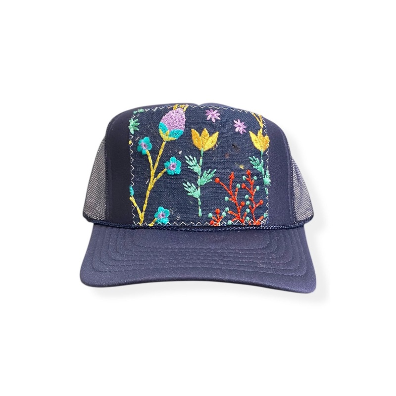 Kilim Trucker Hat – Navy 253