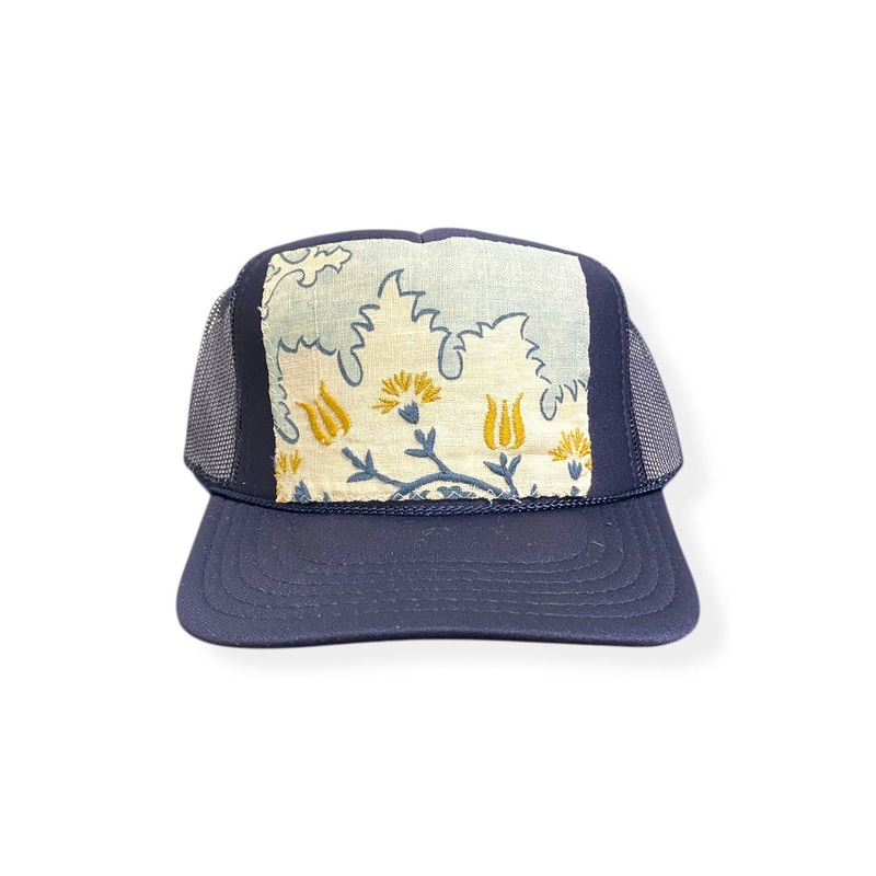 Kilim Trucker Hat – Navy 256