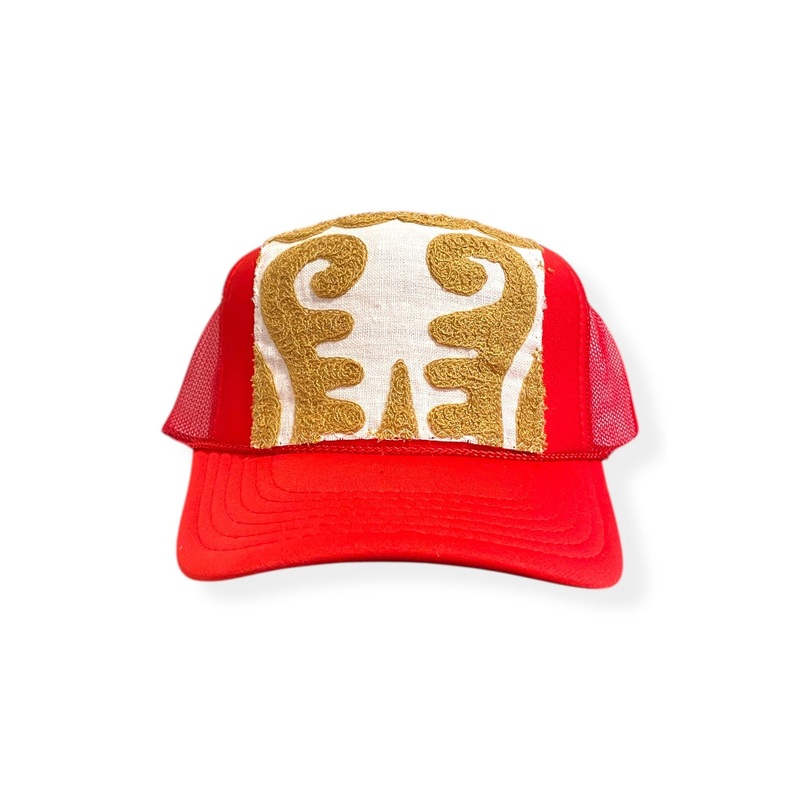 Kilim Trucker Hat – Red 326